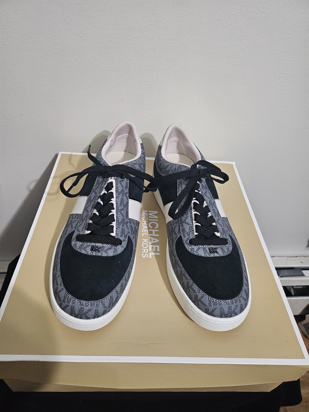 Michael Kors Men’s Black and Gray Low-Top Sneakers